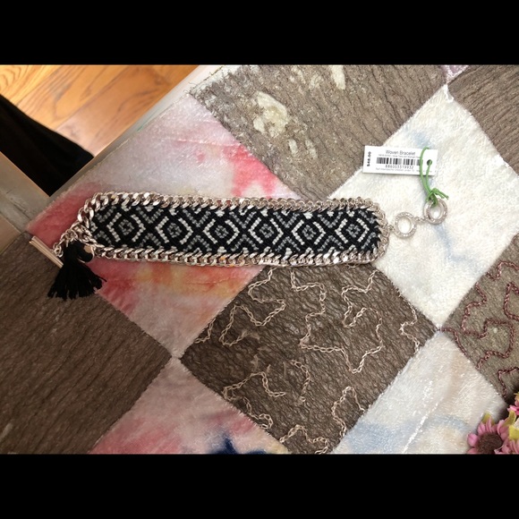 🍒NWT VERA BRADLEY Bracelet - Picture 3 of 4